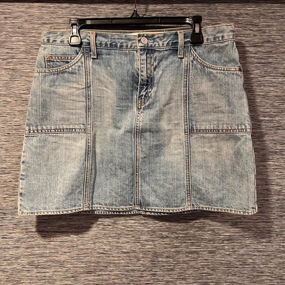 Women’s Skirt